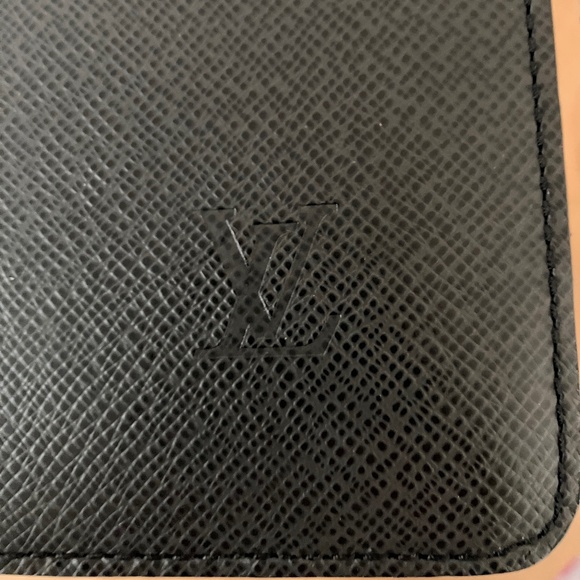 VINTAGE LOUIS VUITTON BLACK TAÏGA LEATHER PILOT BRIEFCASE - Picture 16 of 16